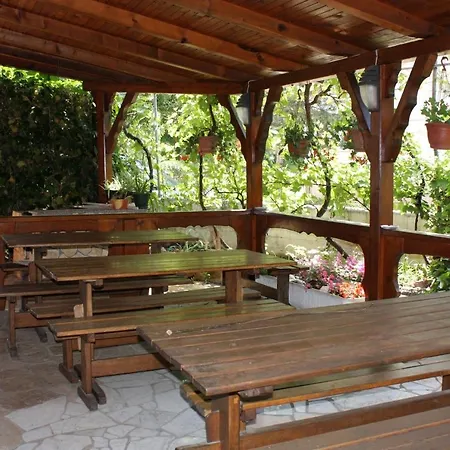 Guest house Double 5363c Punat